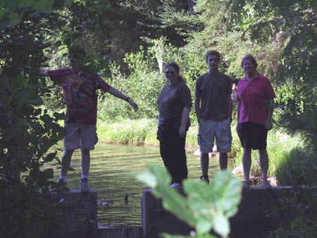 125-2597_IMG