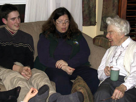 134-3435_IMG